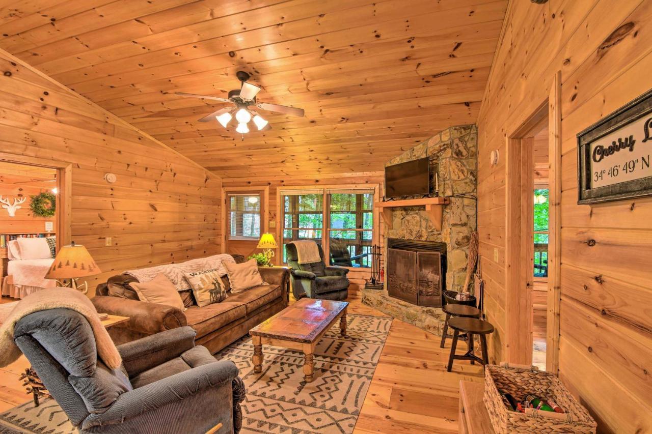 Pinot And Pine Chic Log Cabin About 5 Mi To Blue Ridge Eksteriør bilde